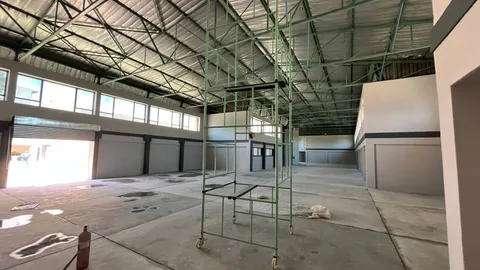 WhatsApp Image 2025-12-11 at 09.20.07 (2).